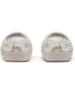 The North Face Slippers Thermoball Traction Mule V 13 The North Face Slippers Thermoball Traction Mule V -The North Face shop 613EBffid7L. AC SR736920