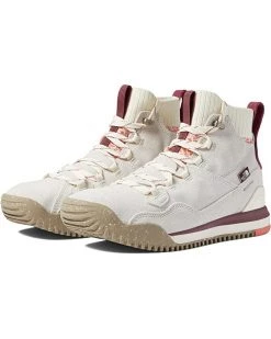 The North Face Hiking Back-To-Berkeley III Sport Waterproof